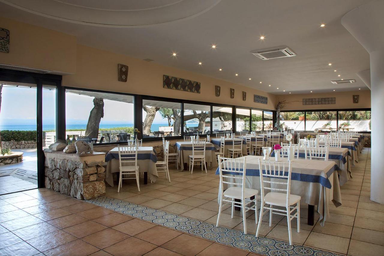 Torre San Vito Hotel Villaggio Гаэта Экстерьер фото