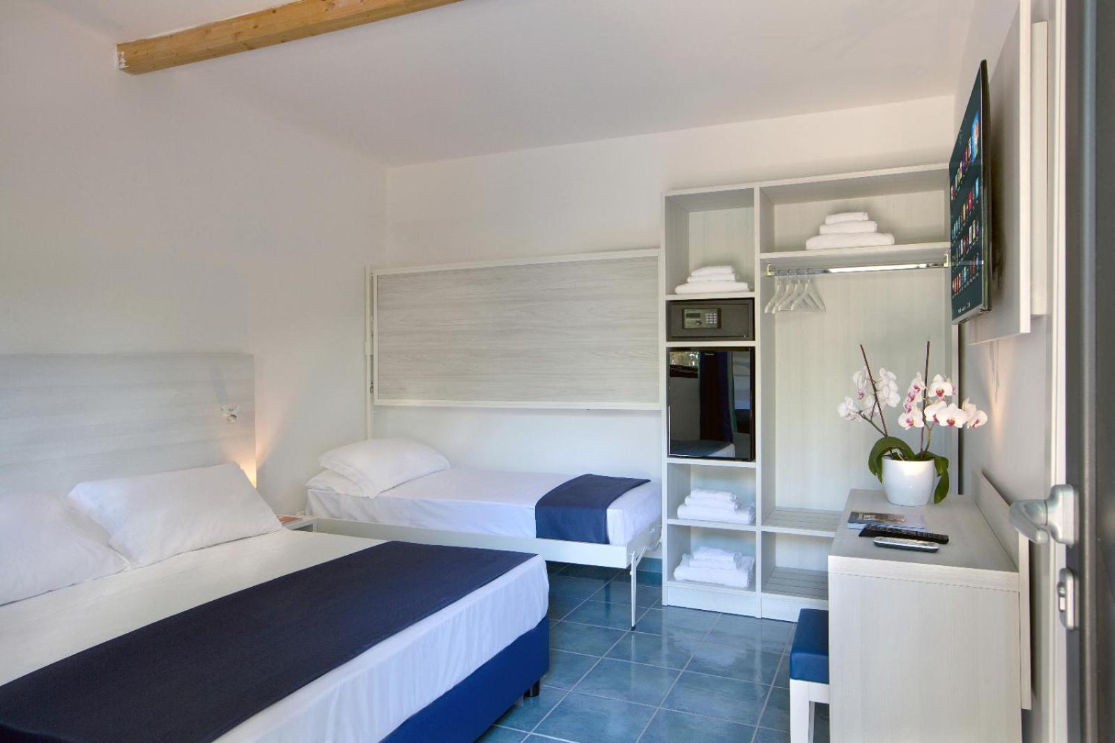 Torre San Vito Hotel Villaggio Гаэта Экстерьер фото