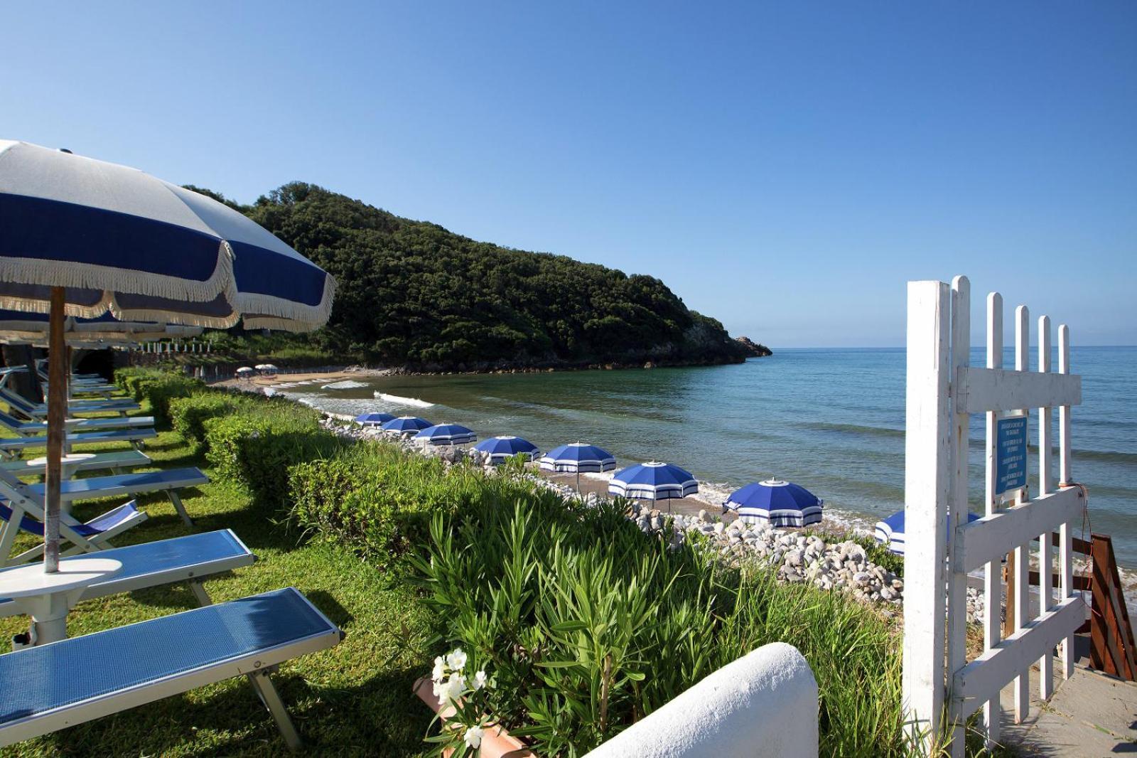 Torre San Vito Hotel Villaggio Гаэта Экстерьер фото
