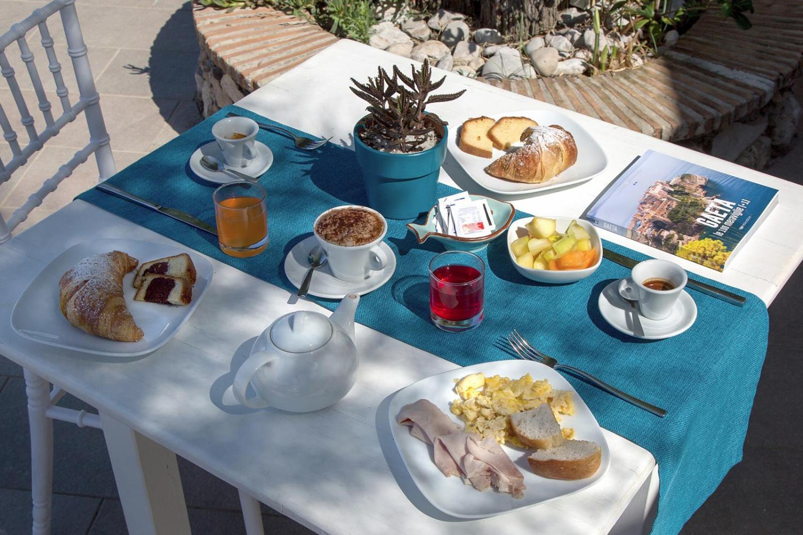 Torre San Vito Hotel Villaggio Гаэта Экстерьер фото